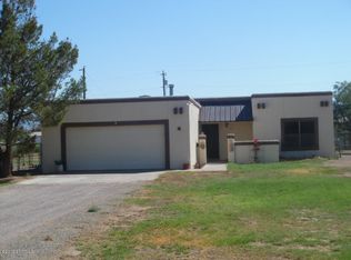 19 White Oaks Rd, Mesquite, NM 88048