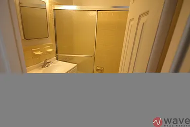 Rented by Wave Real Estate Group