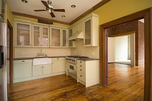 118 South St #2A