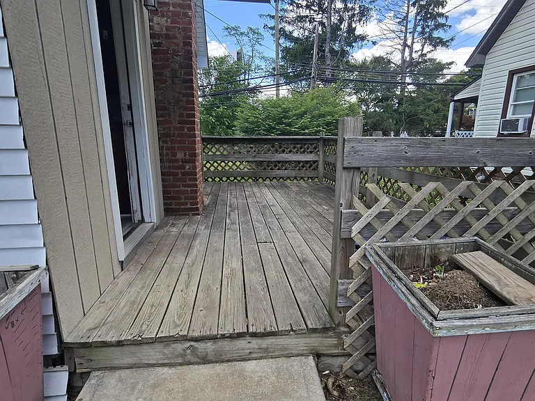 804 Bethel Ave — Photo 4