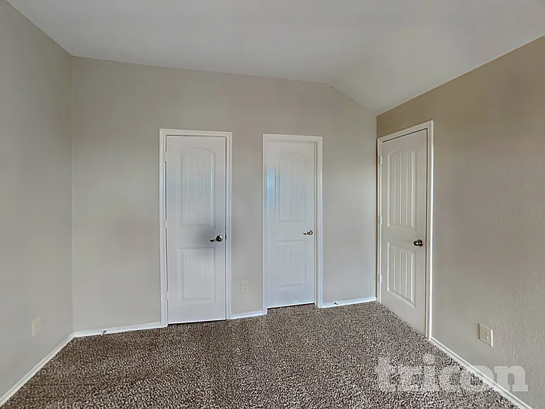1216 Alder Tree Ln — Photo 12
