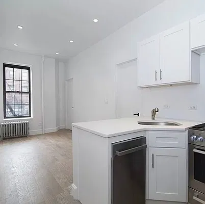 Rented by Blip LLC | media 6