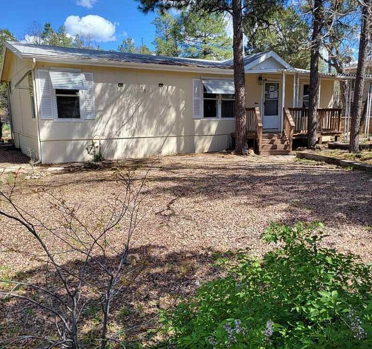 1st image of 945 S 8th Dr
