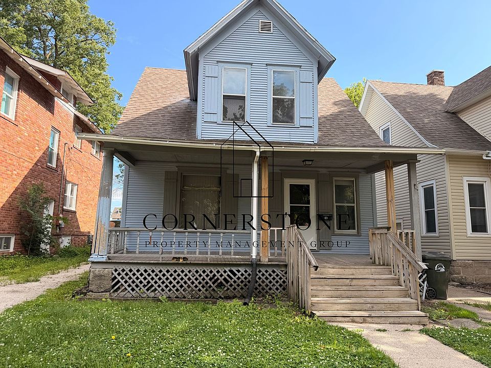 1st image of 913 5th Ave N