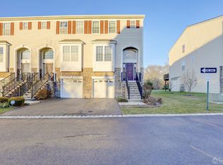 30 Daly Ct, Old Bridge, NJ 08857