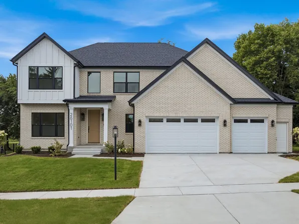 26101 W Forrester Dr, Plainfield, IL 60585