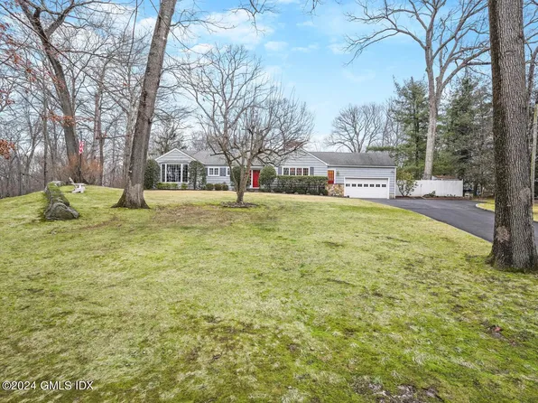 191 Cat Rock Rd, Cos Cob, CT 06807