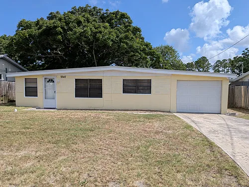5547 Mallow St Photo 1