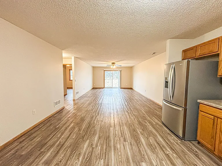 1627D Gunston Dr — Photo 8