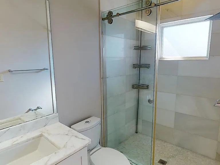 1159 Oates St NE #C — Photo 11