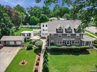 253 Ballantine Pkwy #255, Newark, NJ 07104