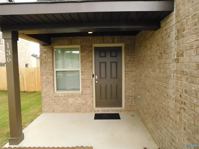 136 Winstead Cir — Photo 31