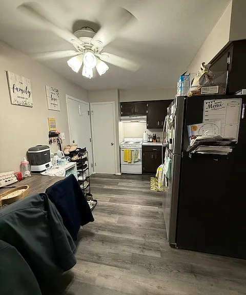 3849 S 76th St #6 — Photo 1