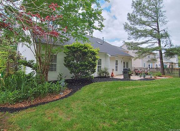 4th image of 6242 Falls Lake Dr