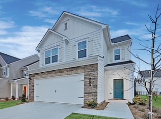 572 Woodall Rd, Stockbridge, GA 30281