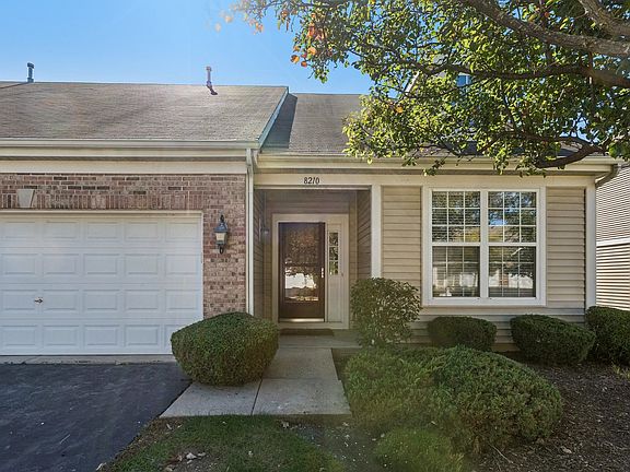 2nd image of 8210 Tremont Ln