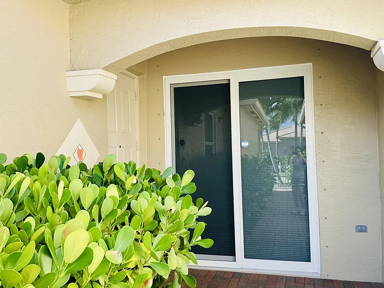 8601 Mangrove Cay — Photo 4