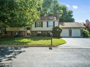 31 Orion Club Dr, Ashton, MD 20861