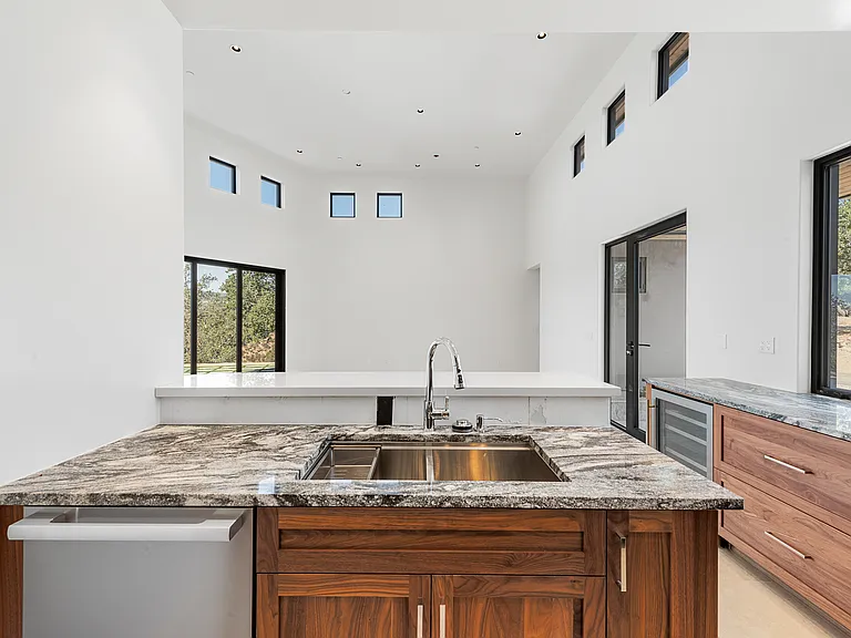 2293 Monticello Rd #B — Photo 8