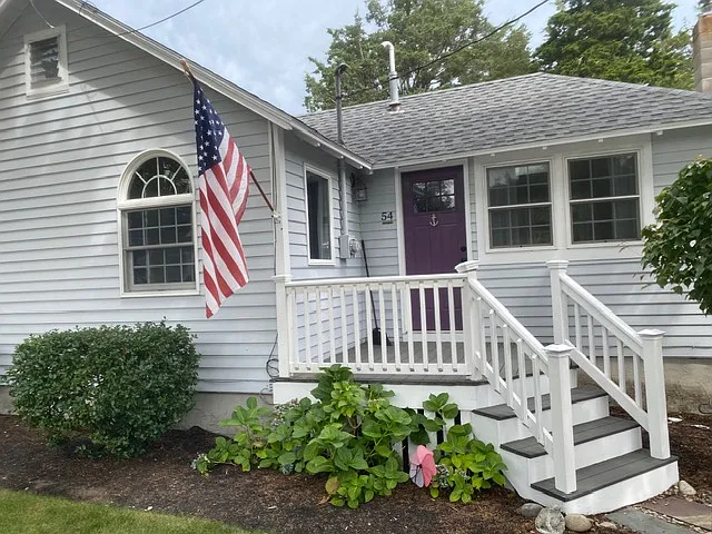 54 Everett St