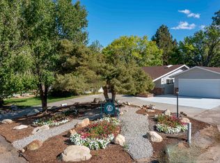 16 Aurora Cir, Bishop, CA 93514