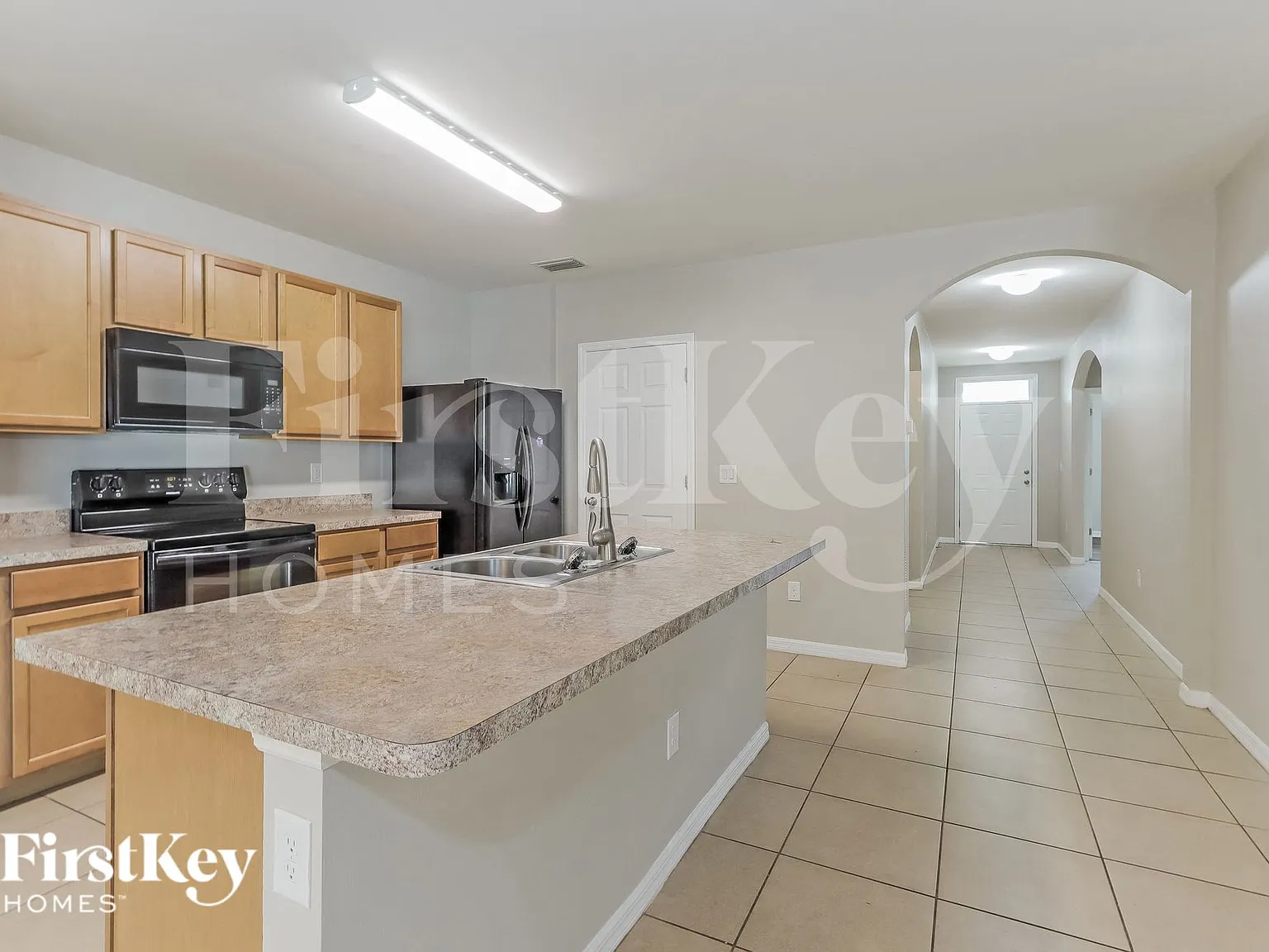 3 bed, 2.0 bath, 1672 sqft, $2,150 — Photo 4