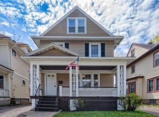 481 Hazelwood Ter, Rochester, NY 14609