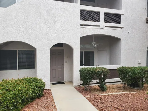 700 Carnegie St APT 2013, Henderson, NV 89052