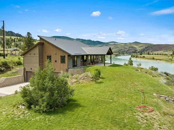 9701 State Highway 200, Dixon, MT 59831