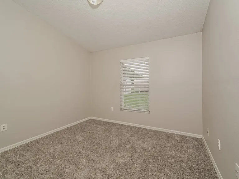 7446 Briarbay Loop — Photo 11