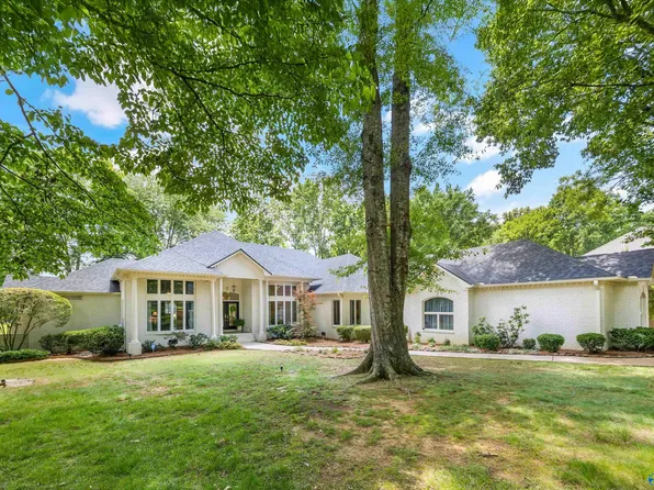 4829 Cove Creek Dr SE, Brownsboro, AL 35741