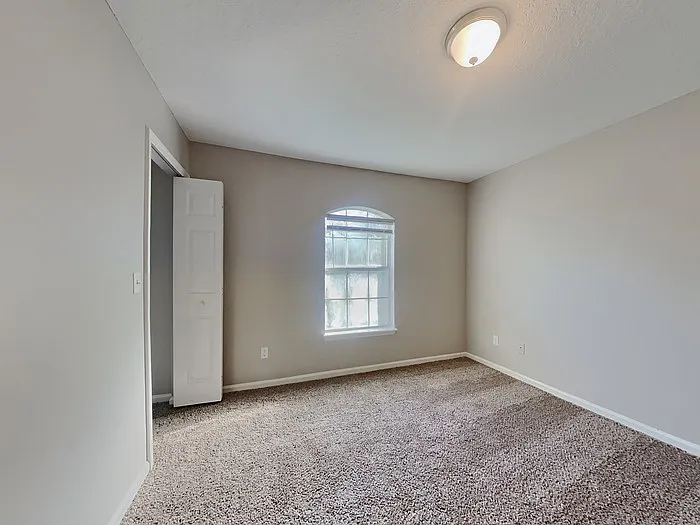 925 Indian River Rd — Photo 9