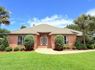 5632 Champions Dr, Pace, FL 32571