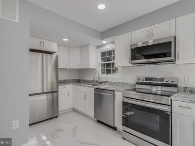 902 Nadine Ct, Landover, MD, 20785