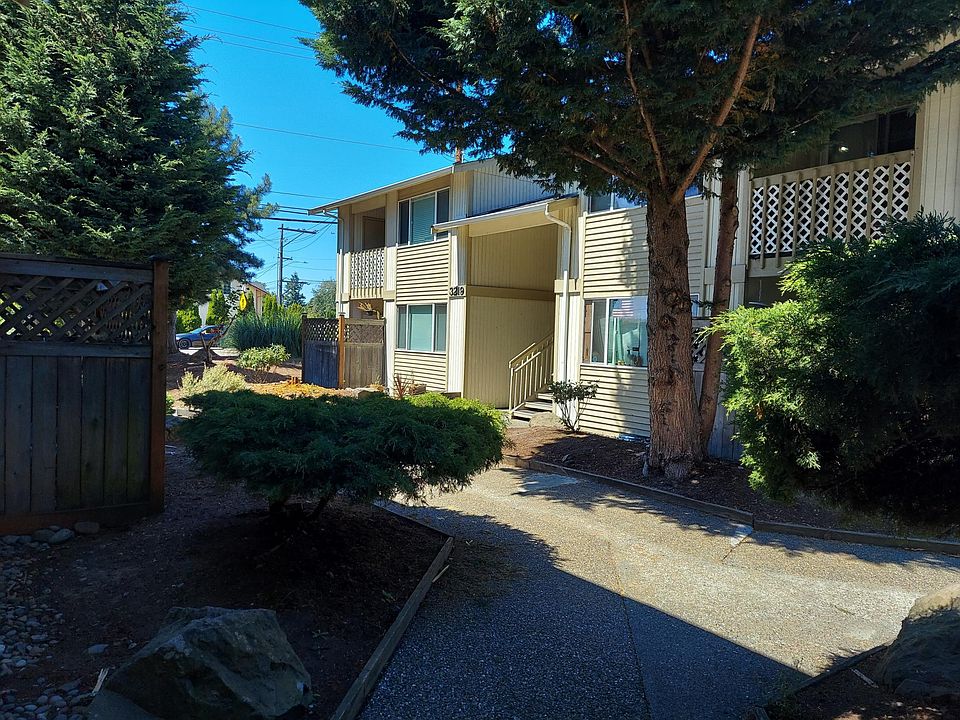 1st image of 3213-3219 49th Ave NE #7