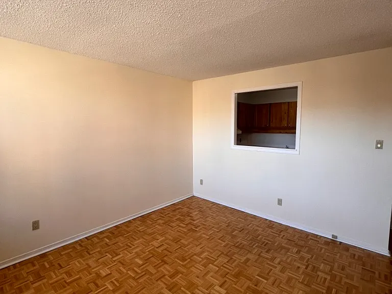 263 Maclaren St #307 — Photo 2