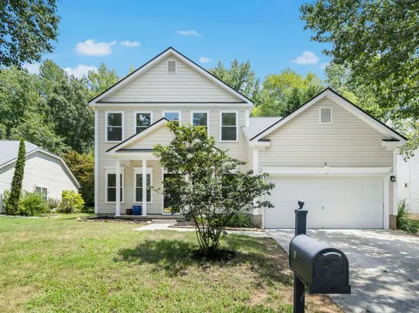 3004 Sawyers Mill Dr, Apex, NC 27539