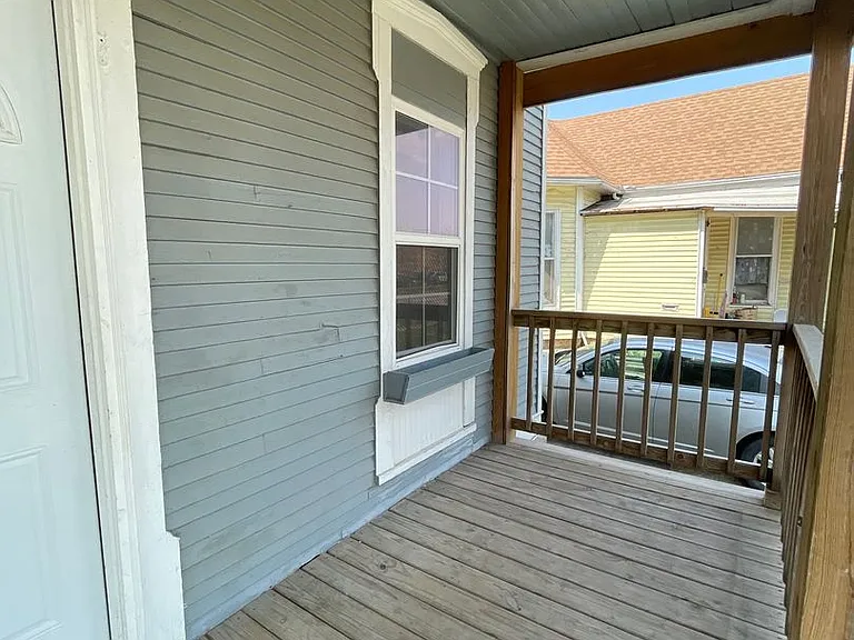 909 Merchant St — Photo 15