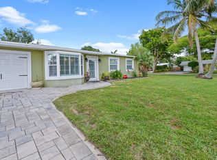 936 Lighthouse Dr, North Palm Beach, FL 33408