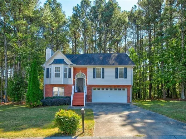 54 Greatwood Dr, White, GA 30184
