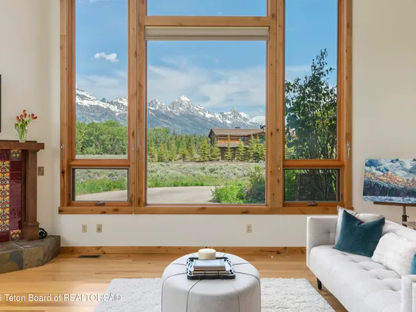 500 E Solitude Dr, Jackson, WY 83001