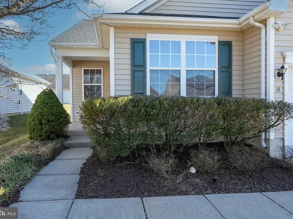 14 Fairfield Dr, Westampton, NJ 08060