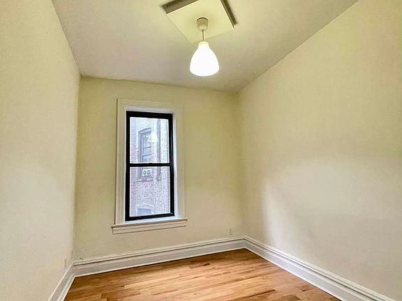 5th image of 1162 Dean St #3C