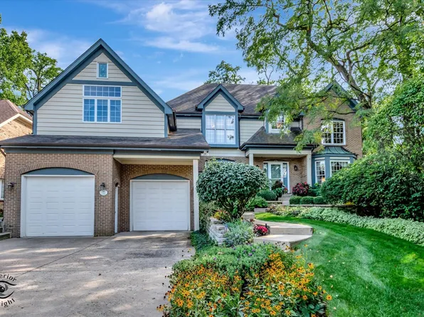 1925 Bending Oaks Ct, Downers Grove, IL 60515