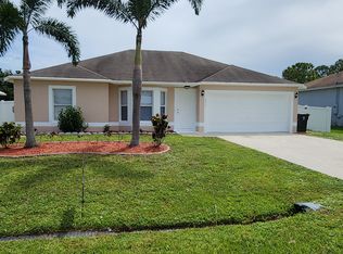255 NW Biltmore St, Port Saint Lucie, FL 34983