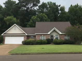 111 Parkside Dr, Brandon, MS 39042