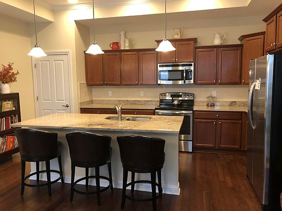 5th image of 3891 Foresta Grand Dr