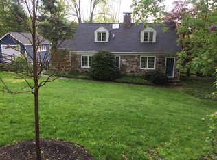 32 Overlook Rd, Ossining, NY 10562