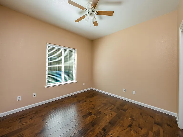 5857 W Millbrae Ave — Photo 20