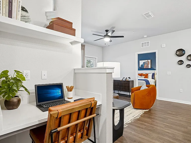 19-web-or-mls-4555 Grv Spgs Cir-Unit 107-S1605-019